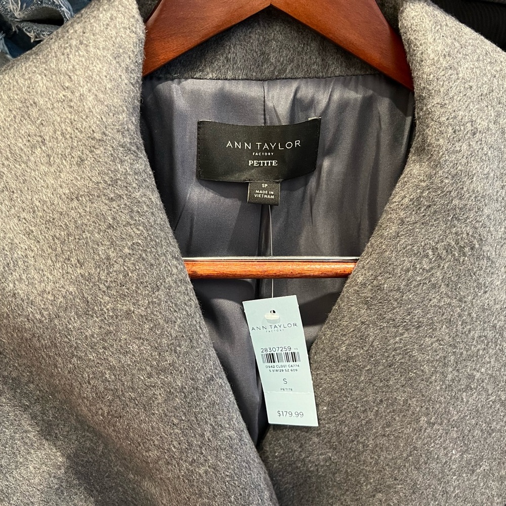 Brand New Ann Taylor Wrap Coat SP